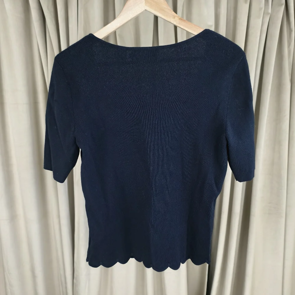 Dana Buchman Navg Knit Short Sleeve Top with Scalloped Detailing - Picture 6 of 8